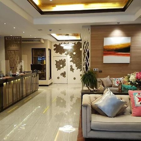 De Arni Hotel Bangkok Exteriör bild