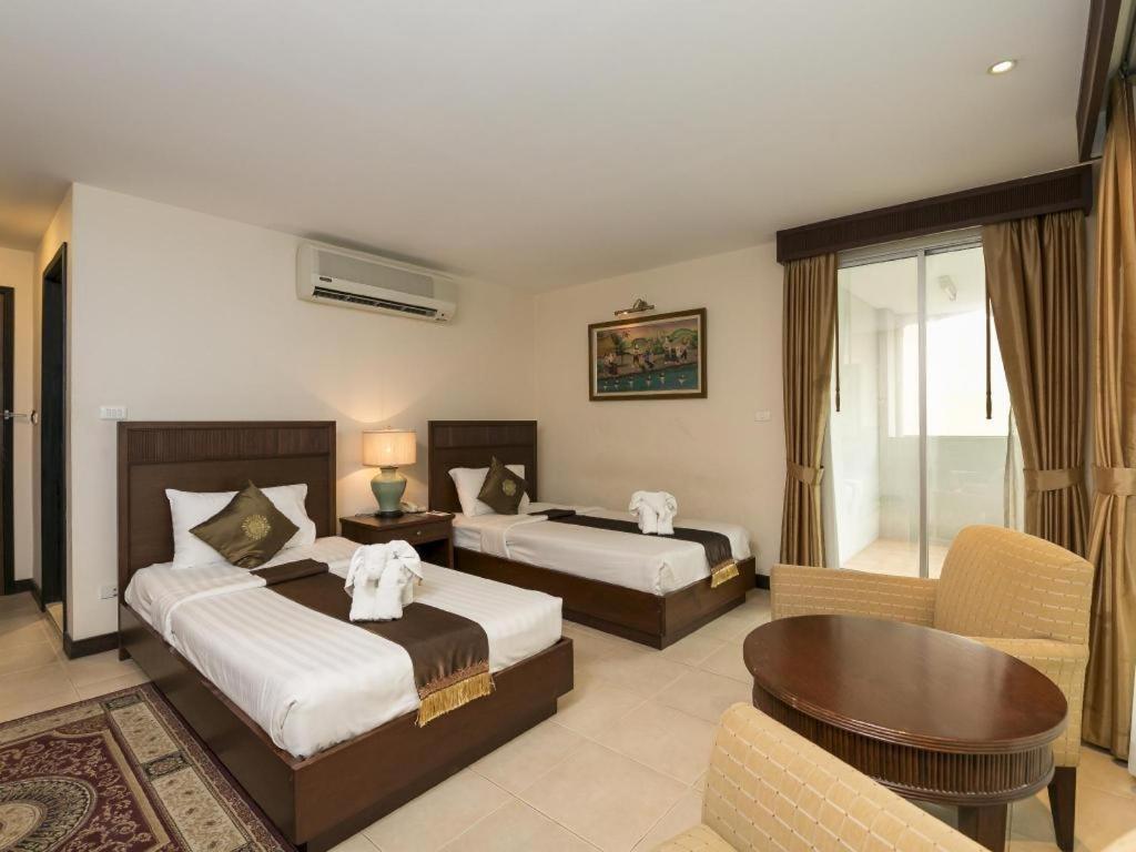 De Arni Hotel Bangkok Exteriör bild